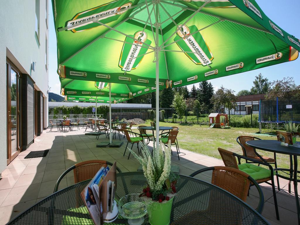 Nad Kralovnou Hotel & Restaurant Praga Zewnętrze zdjęcie